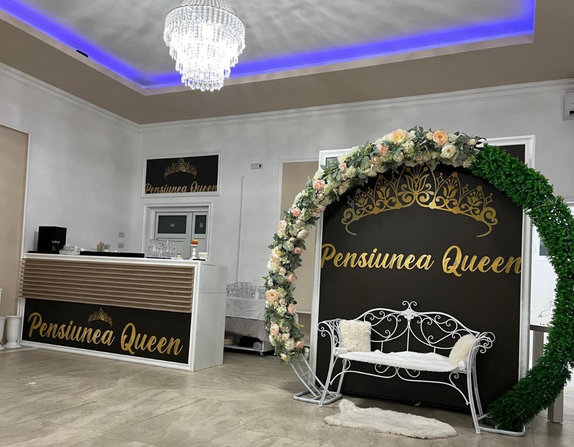 Pensiunea Queen Remetea Mare Exterior photo